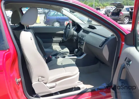 2008 Ford Focus Se/Ses from USA, damaged, VIN 1FAHP33N88W139492